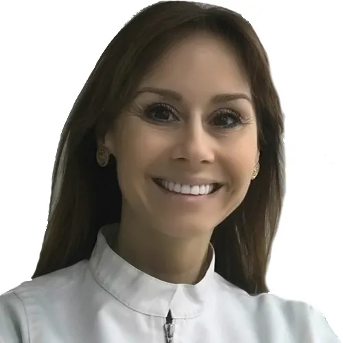 Retrato de una profesional del equipo de Florida Centro Dental sonriendo